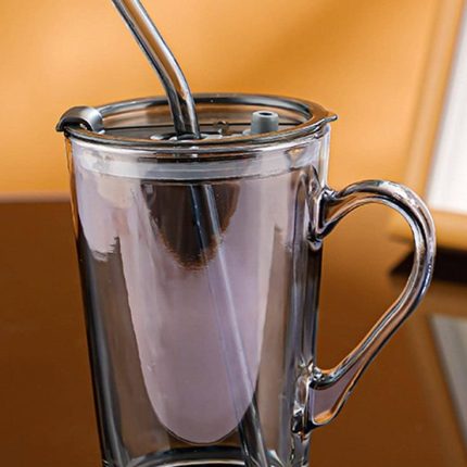 Taza de vidrio con mango